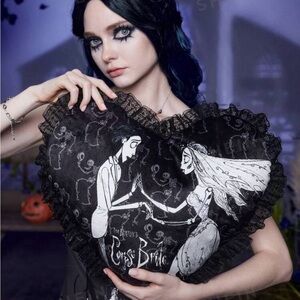 Corpse Bride | 1pc Letter Skeleton Graphic Heart Design Decorative, Throw Pillow